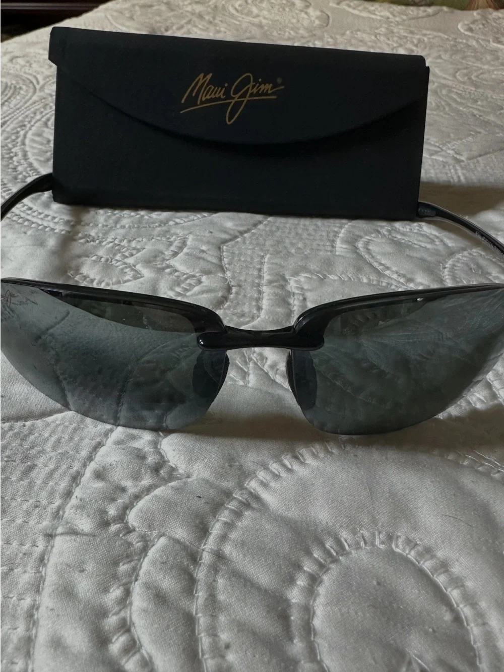 Maui Jim Black Sunglasses Case with Gold Script Logo